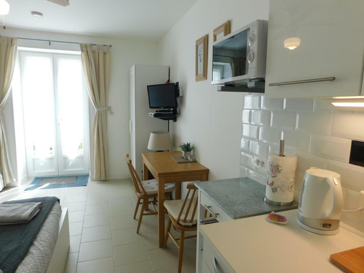 Le Cormier Apartment Obterre
